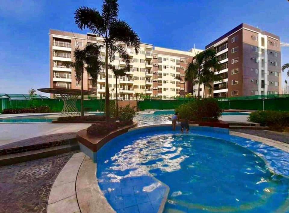 Aparthotel Avida Atria T2-F ,5Mins To Festive Walk And 4 Mins To Iloilo Convention Center Exterior foto